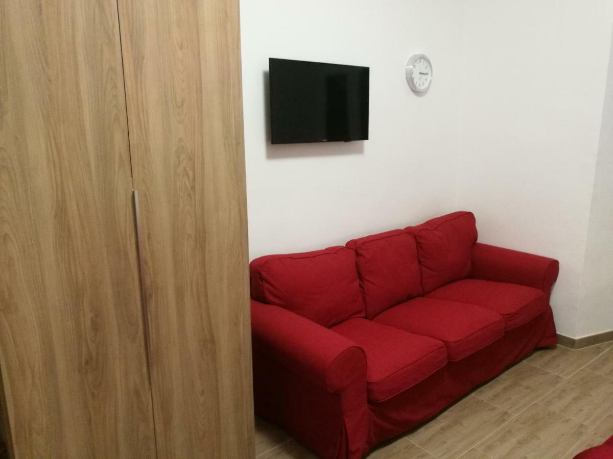 Al Trenino Accomodation Hotel Rome Bagian luar foto