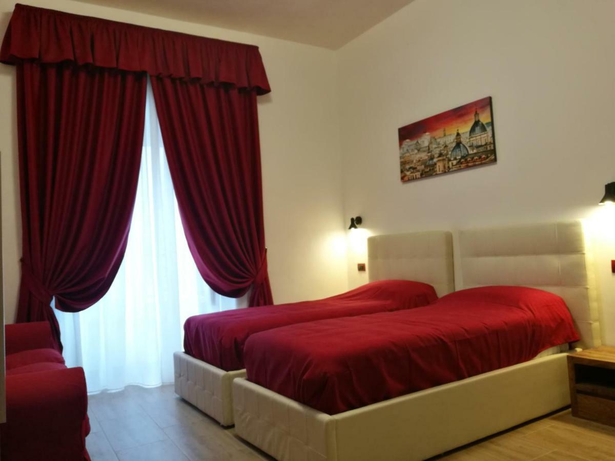 Al Trenino Accomodation Hotel Rome Bagian luar foto